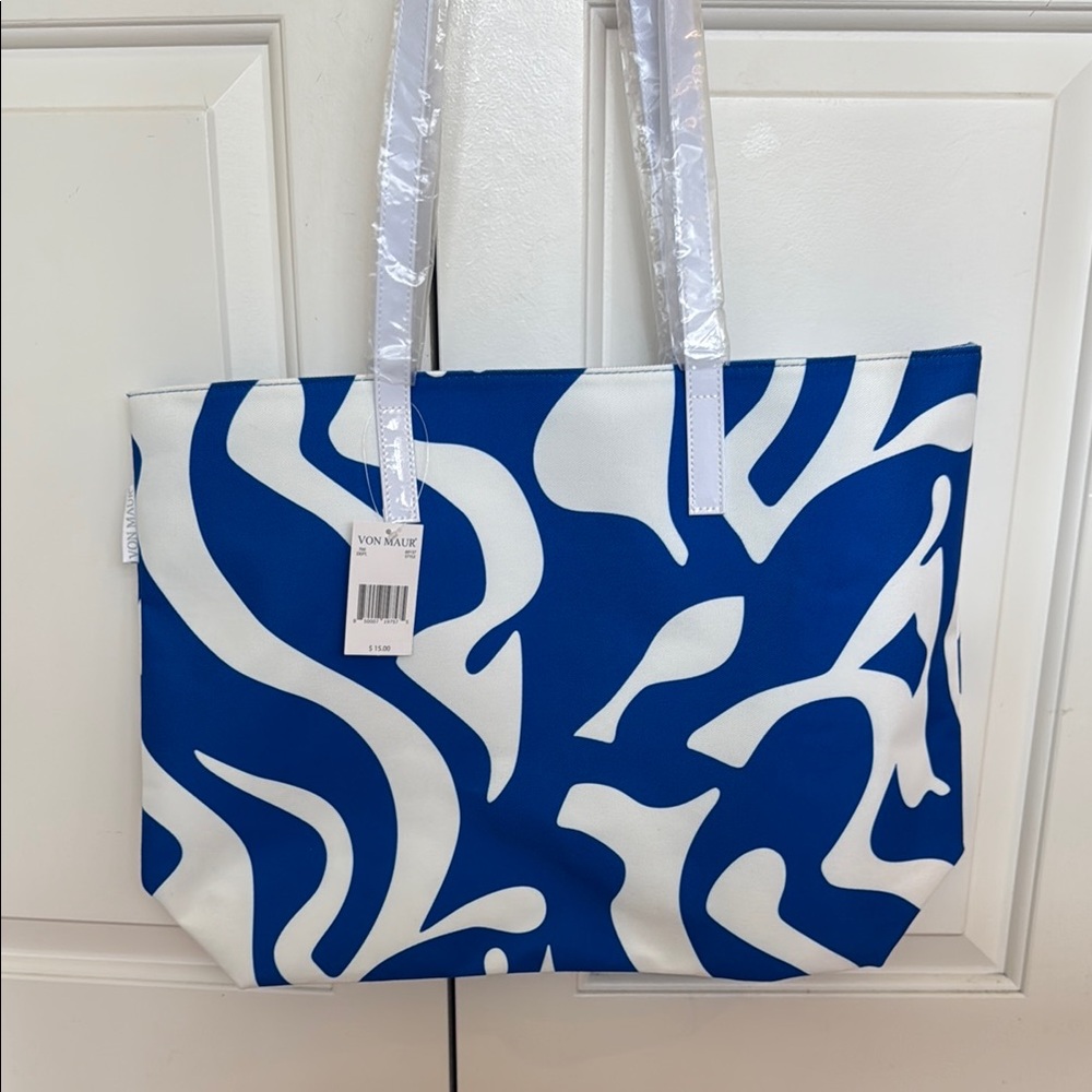 Von Maur Blue and White Tote Bag